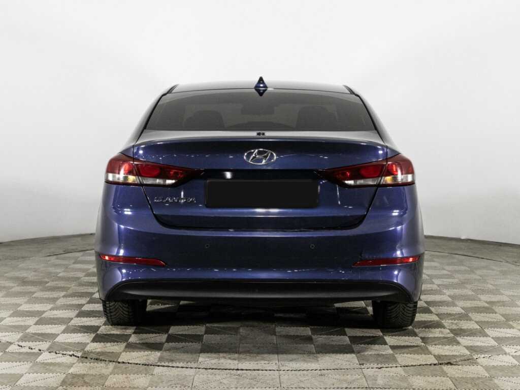 Купить Hyundai Elantra с пробегом. Фото: #5