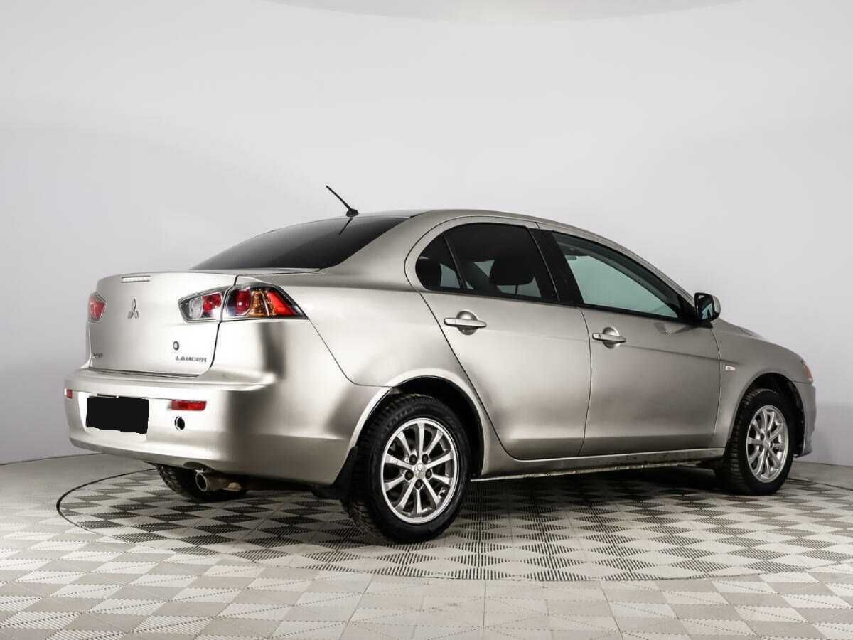 Купить Mitsubishi Lancer с пробегом. Фото: #3