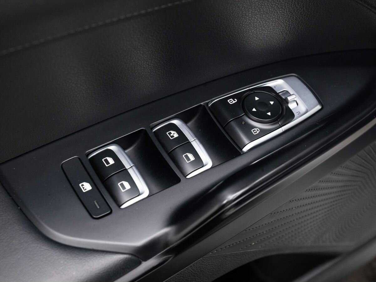 Купить Kia K5 с пробегом. Фото: #19