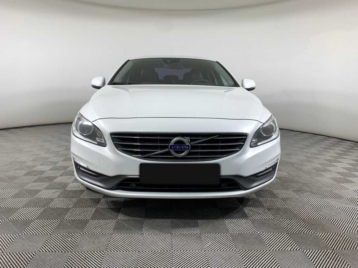 Купить Volvo S60 с пробегом. Фото: #1