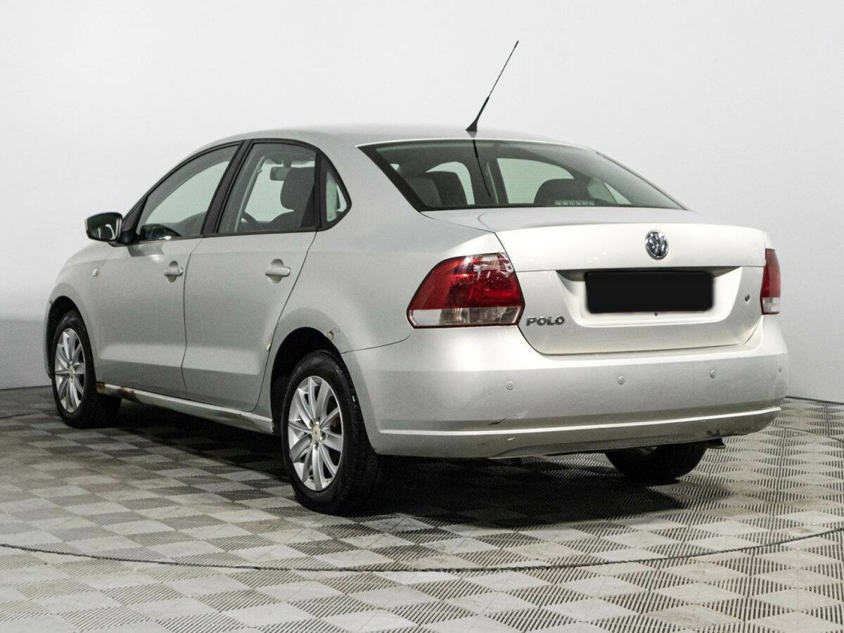 Купить Volkswagen Polo с пробегом. Фото: #6