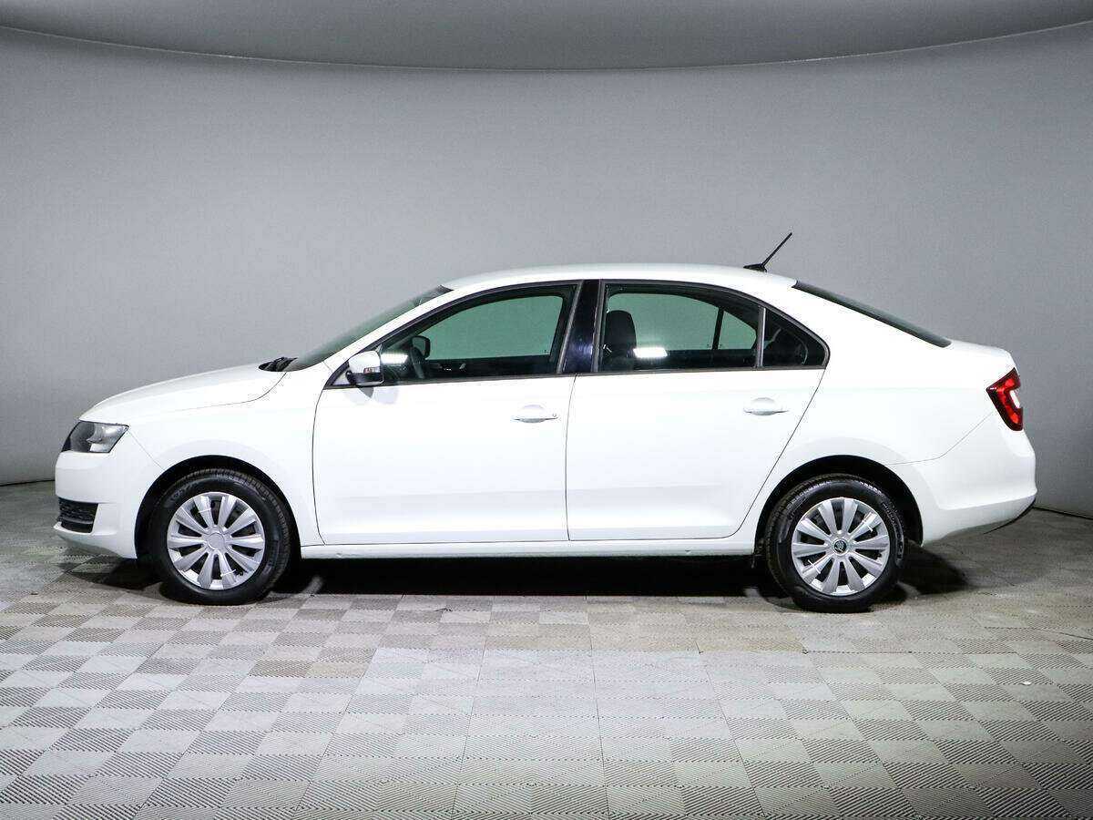 Купить Skoda Rapid с пробегом. Фото: #6