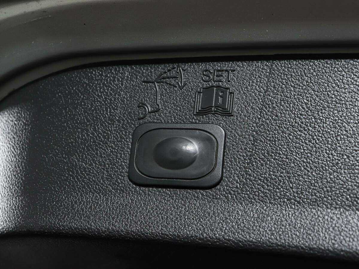 Купить Ford Kuga с пробегом. Фото: #16