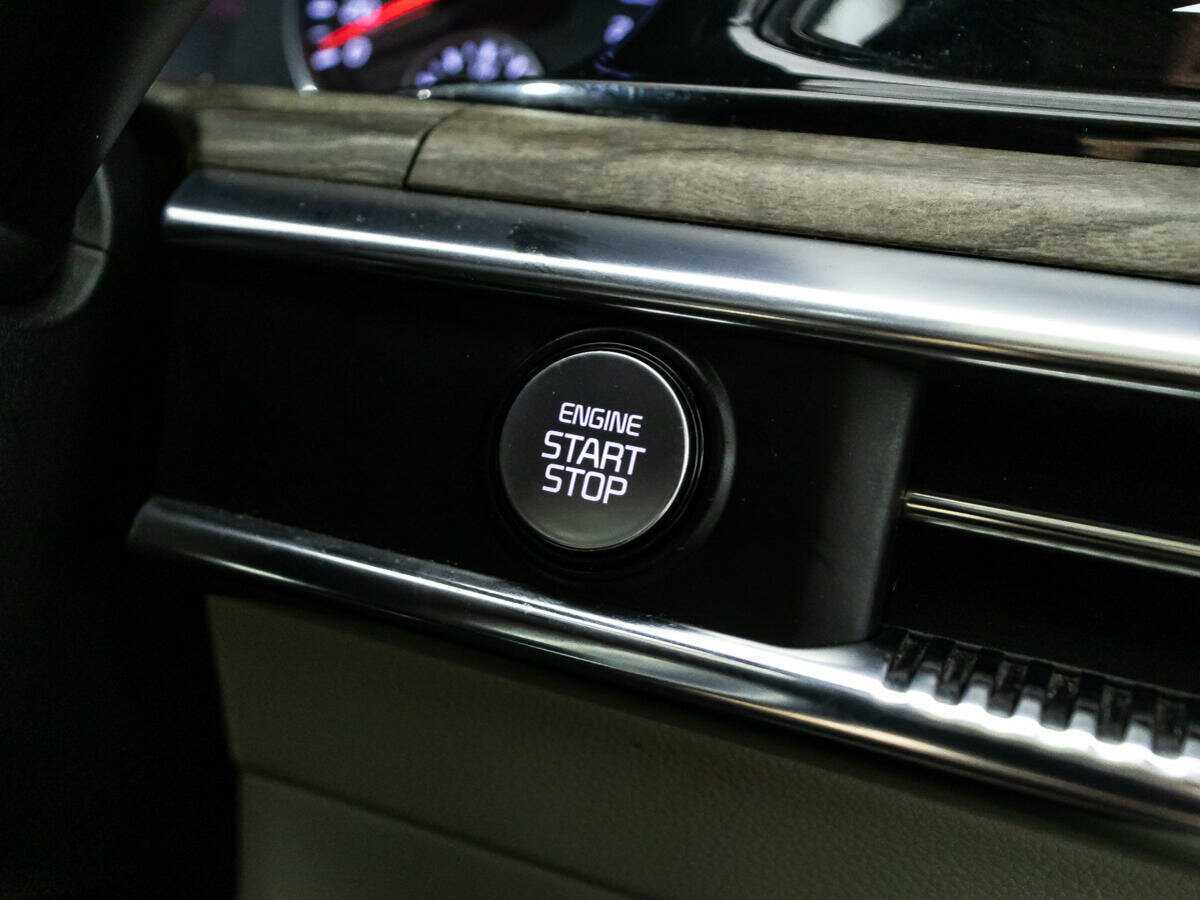 Купить Kia K5 с пробегом. Фото: #18