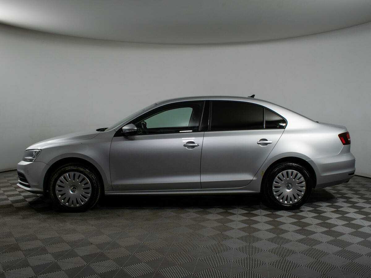 Купить Volkswagen Jetta с пробегом. Фото: #7