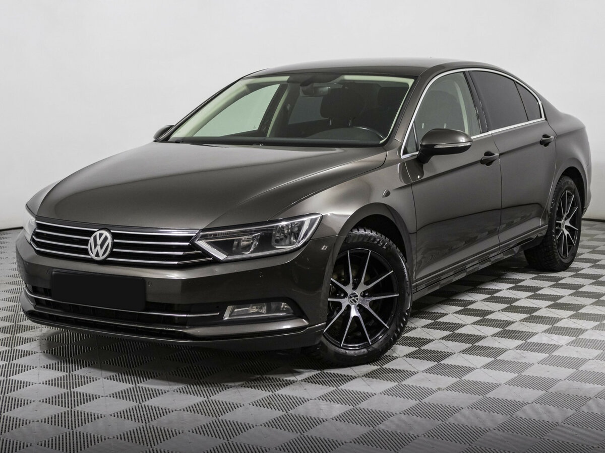 Купить Volkswagen Passat с пробегом. Фото: #0