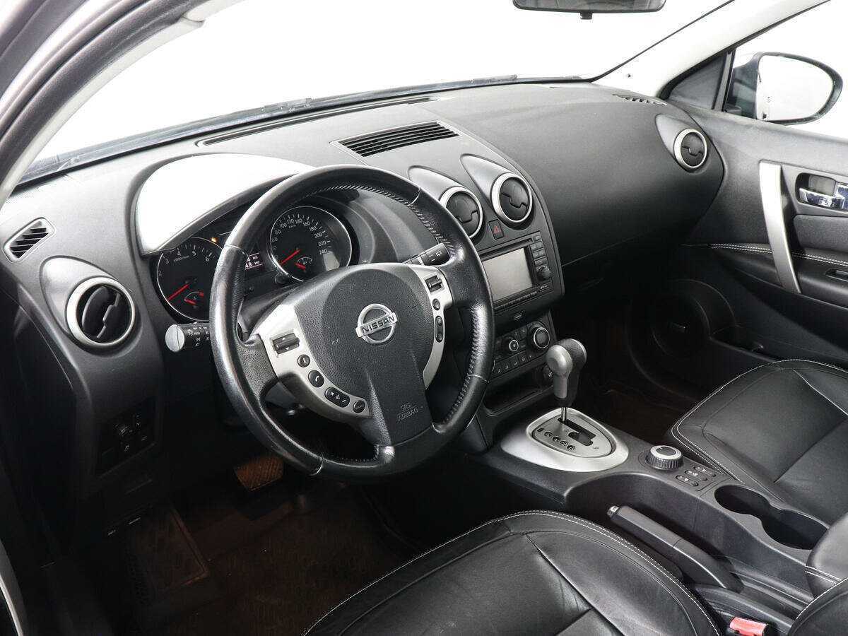 Купить Nissan Qashqai+2 с пробегом. Фото: #8
