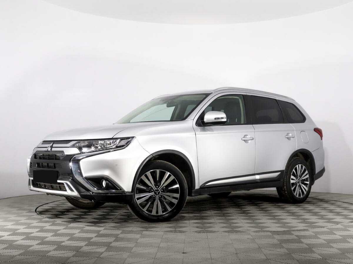 Купить Mitsubishi Outlander с пробегом. Фото: #0