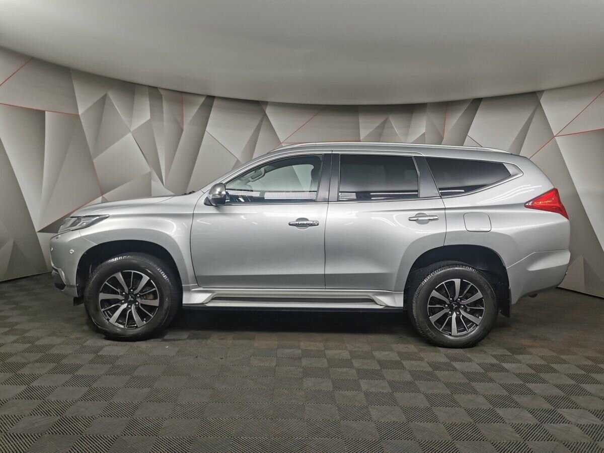 Купить Mitsubishi Pajero Sport с пробегом. Фото: #4