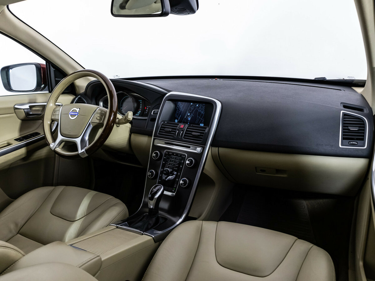 Купить Volvo XC60 с пробегом. Фото: #6