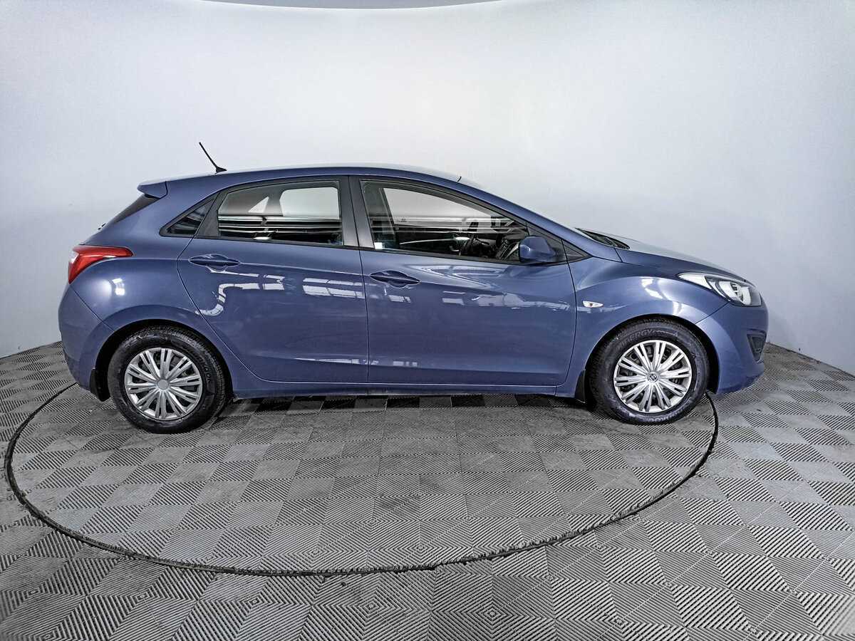 Купить Hyundai i30 с пробегом. Фото: #3