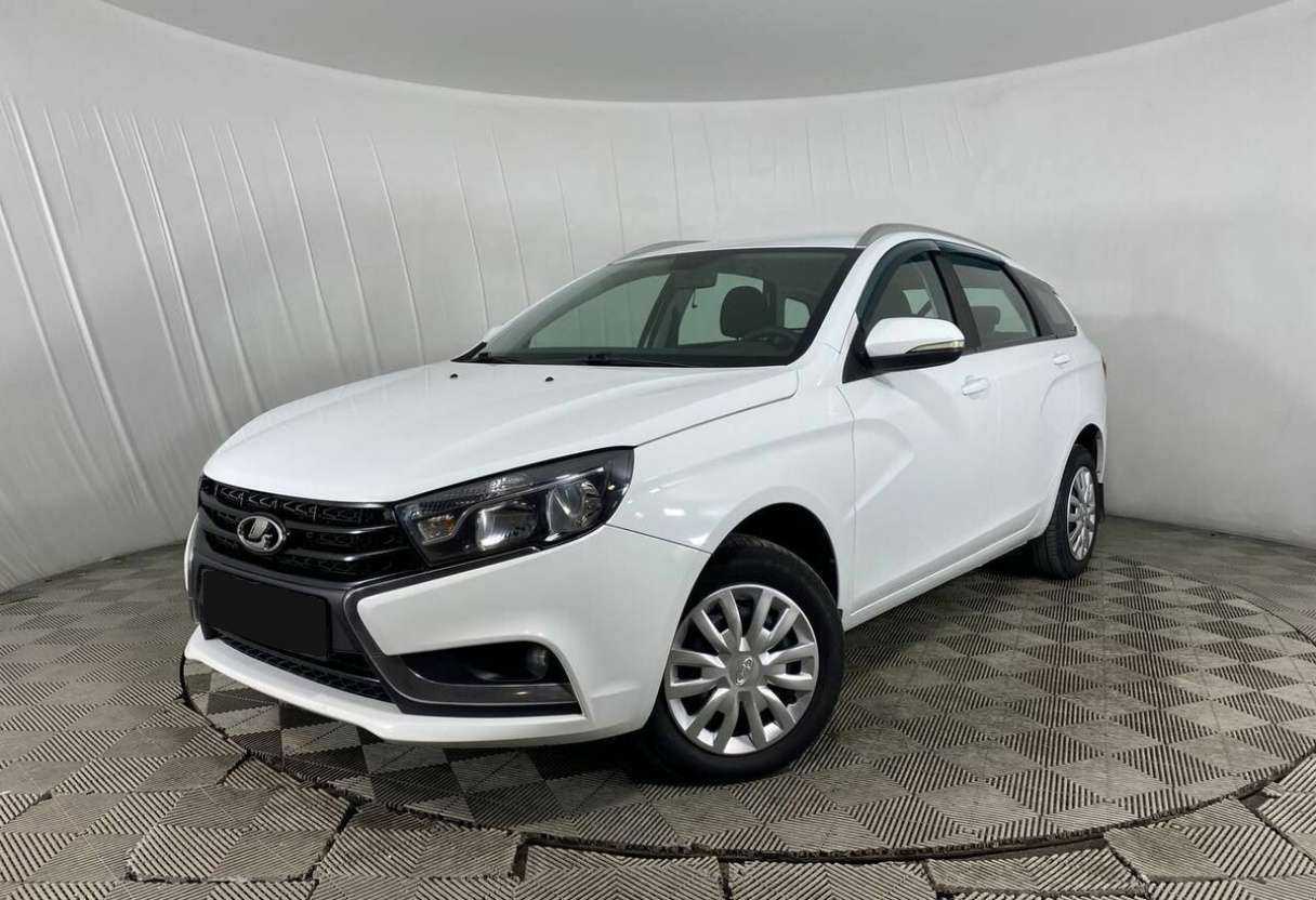 Купить Lada (ВАЗ) Vesta с пробегом. Посмотреть фото