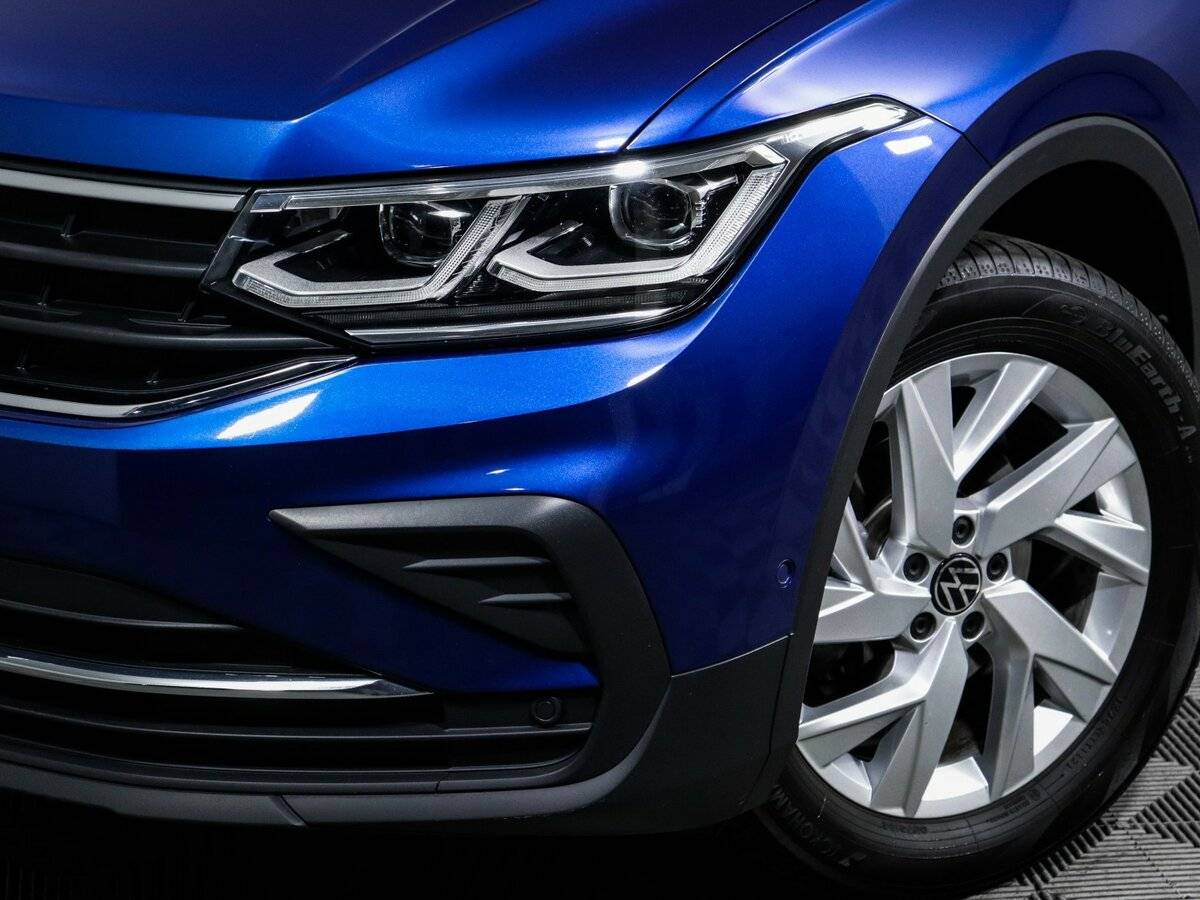 Купить Volkswagen Tiguan с пробегом. Фото: #12