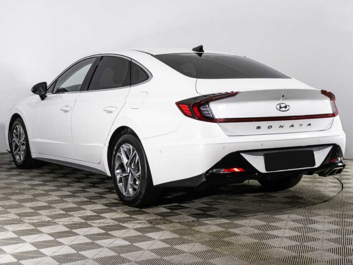 Купить Hyundai Sonata с пробегом. Фото: #6