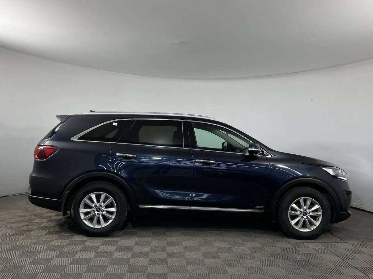 Купить Kia Sorento с пробегом. Фото: #3