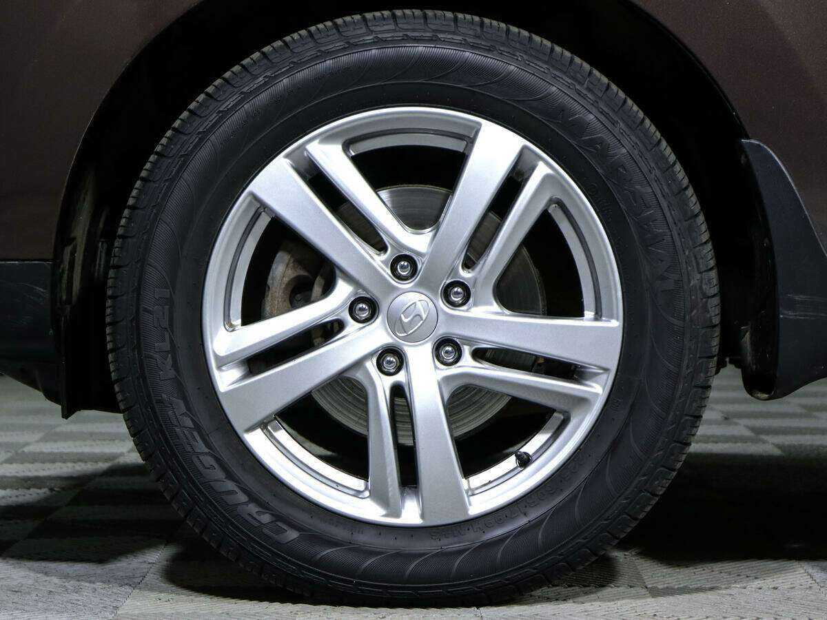 Купить Hyundai ix35 с пробегом. Фото: #14