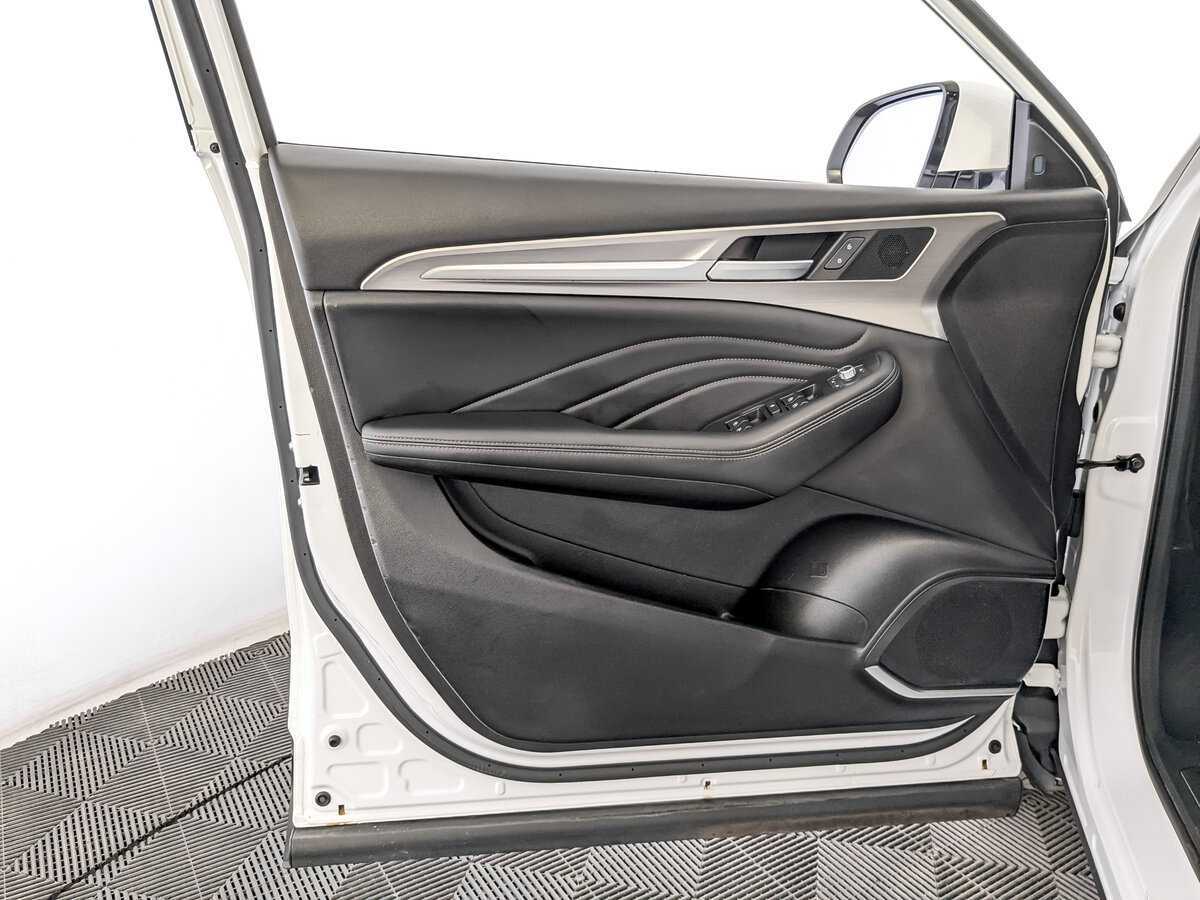 Купить Haval F7 с пробегом. Фото: #18