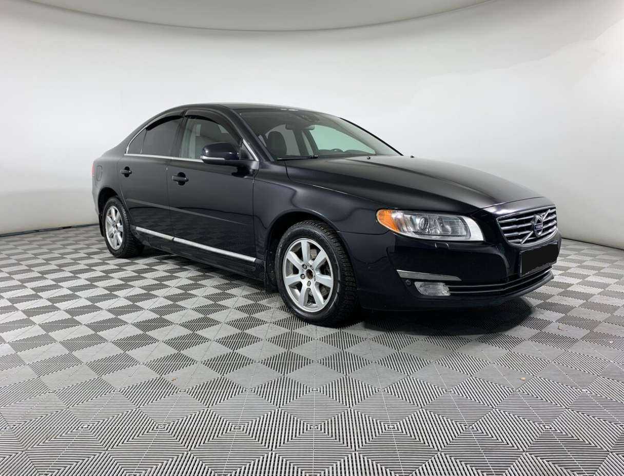 Купить Volvo S80 с пробегом. Фото: #2