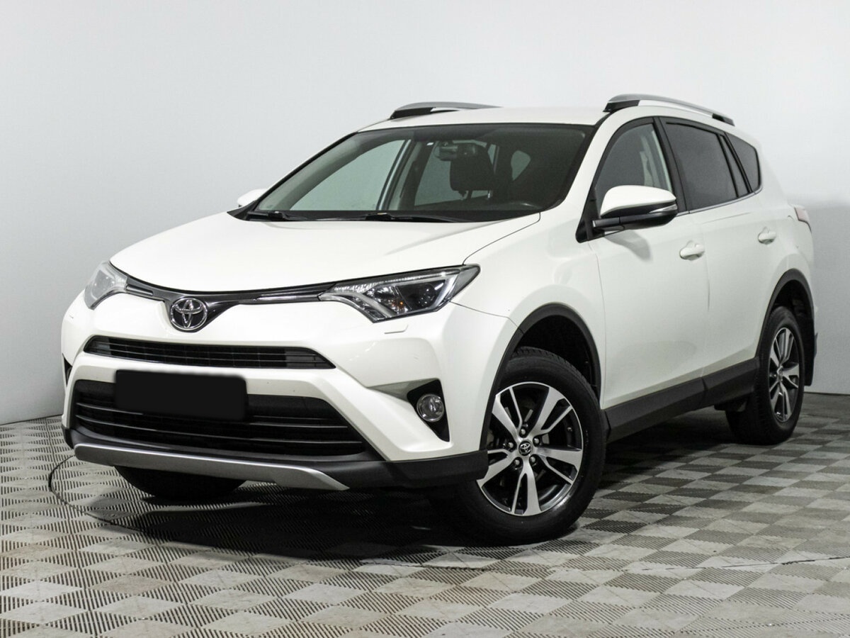 Купить Toyota RAV4 с пробегом. Посмотреть фото