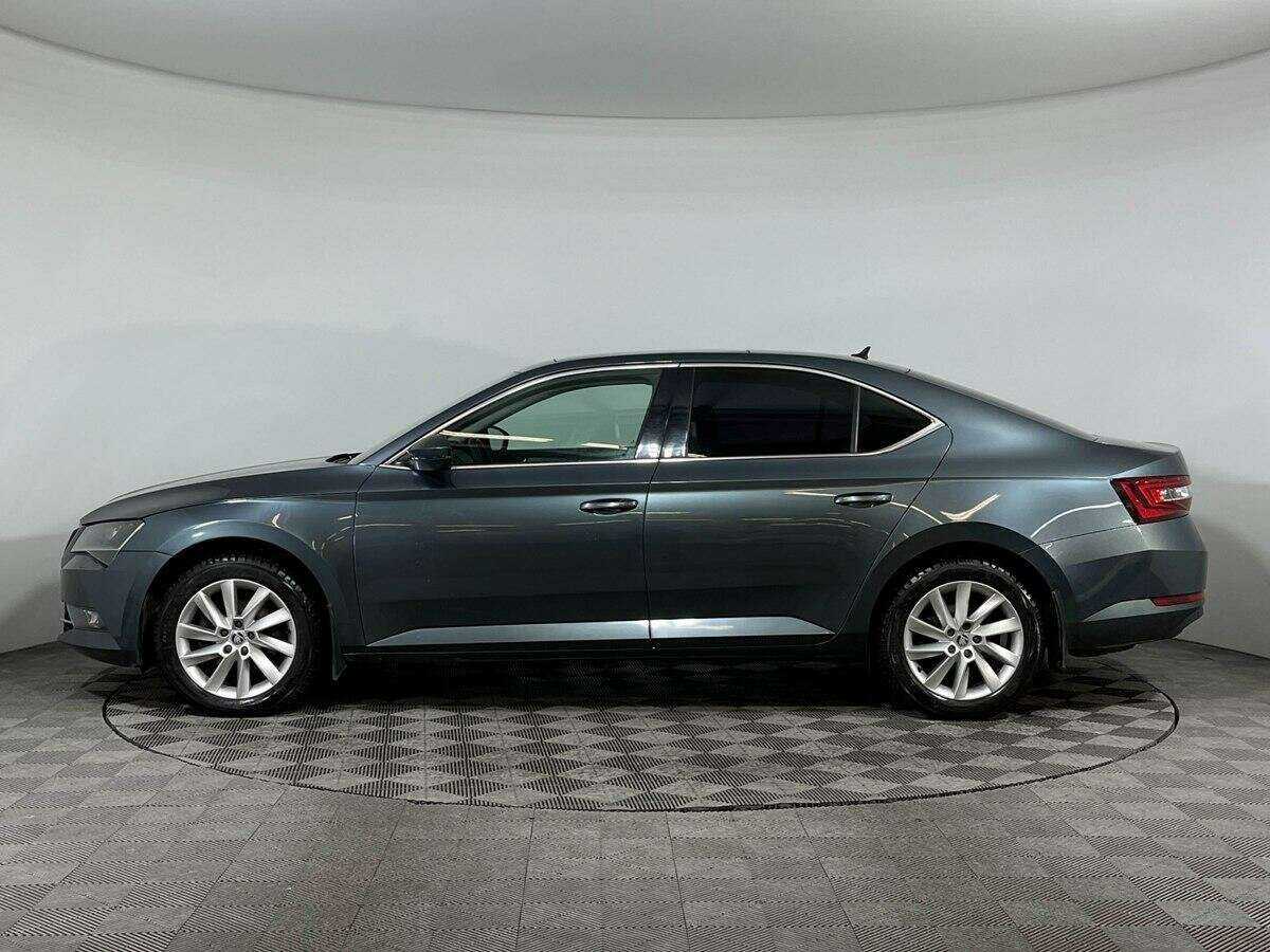 Купить Skoda Superb с пробегом. Фото: #6