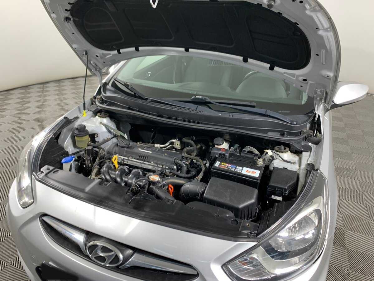 Купить Hyundai Solaris с пробегом. Фото: #10