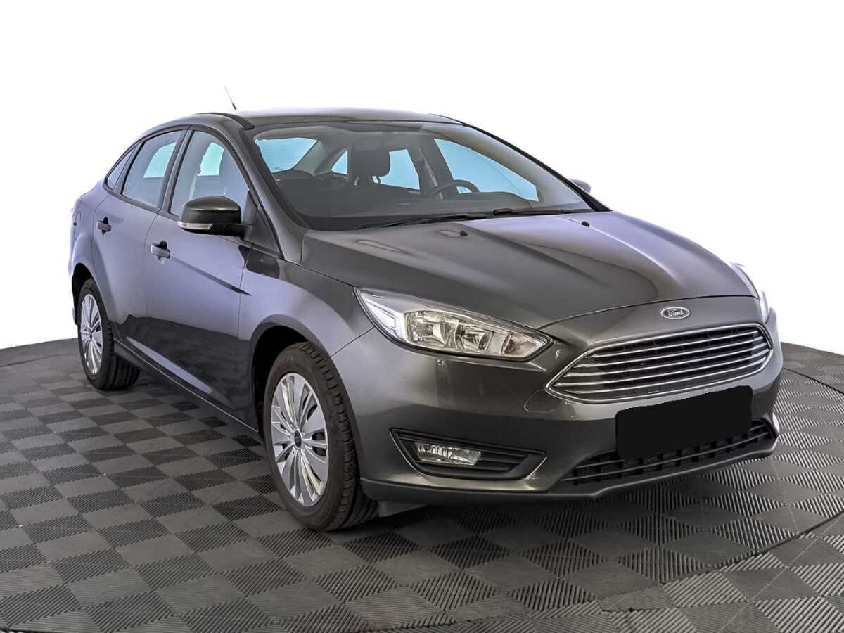 Купить Ford Focus с пробегом. Фото: #2