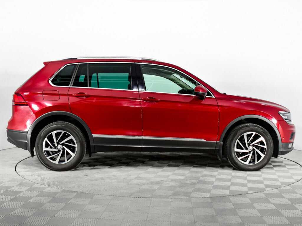 Купить Volkswagen Tiguan с пробегом. Фото: #5