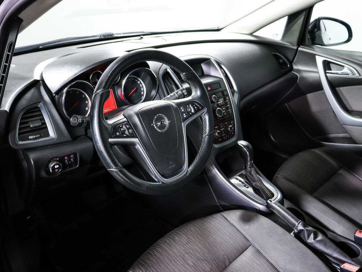 Купить Opel Astra с пробегом. Фото: #11