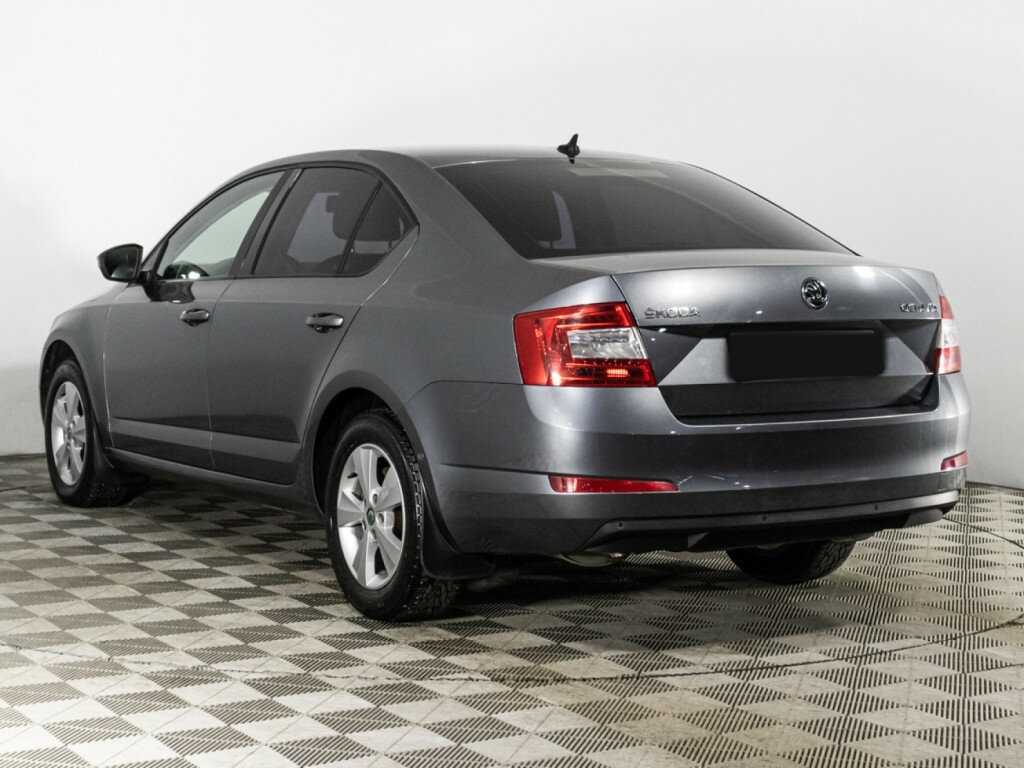 Купить Skoda Octavia с пробегом. Фото: #6