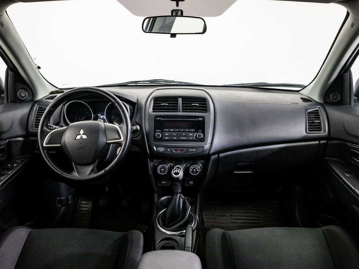 Купить Mitsubishi ASX с пробегом. Фото: #11