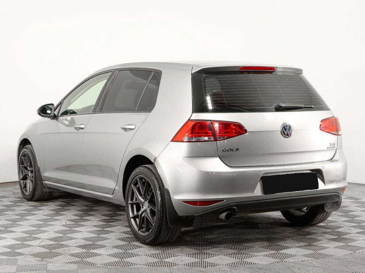 Купить Volkswagen Golf с пробегом. Фото: #5