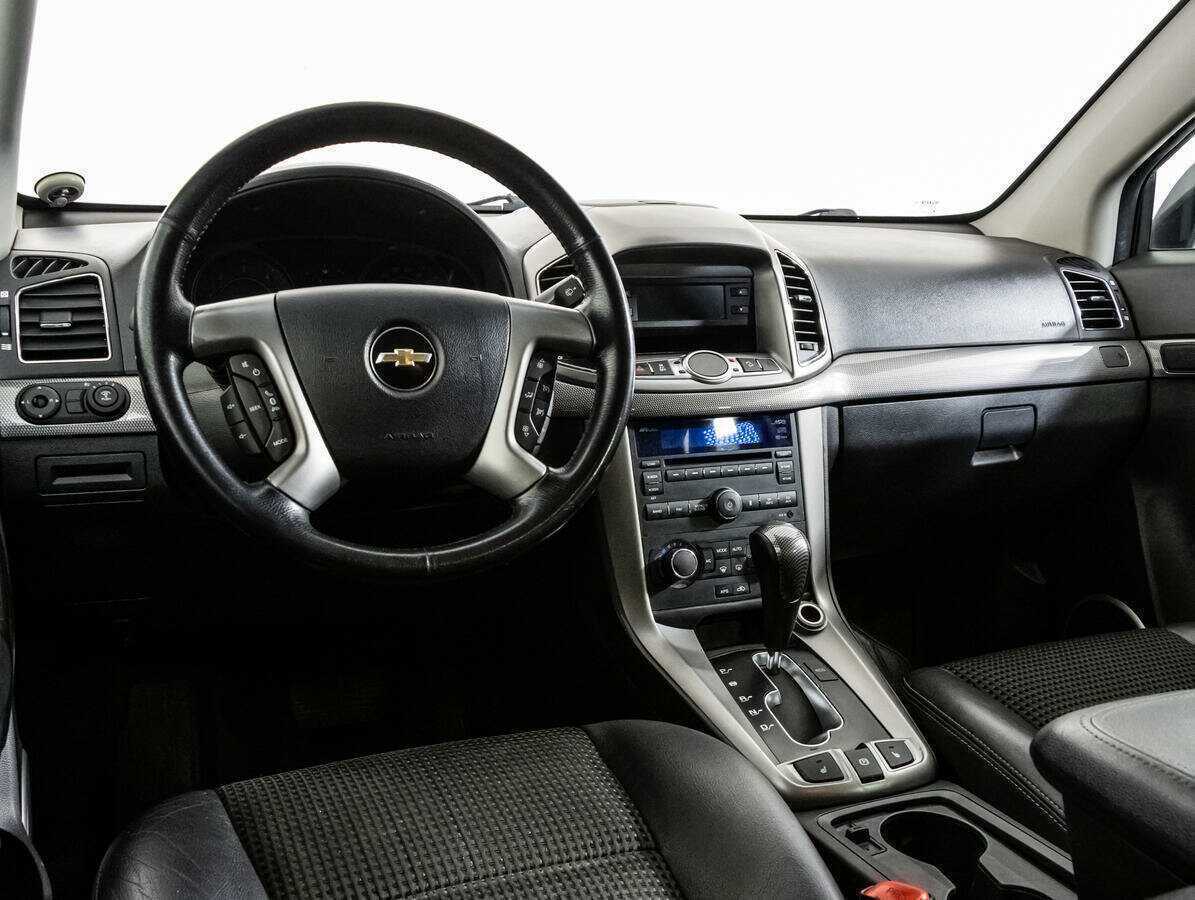 Купить Chevrolet Captiva с пробегом. Фото: #10