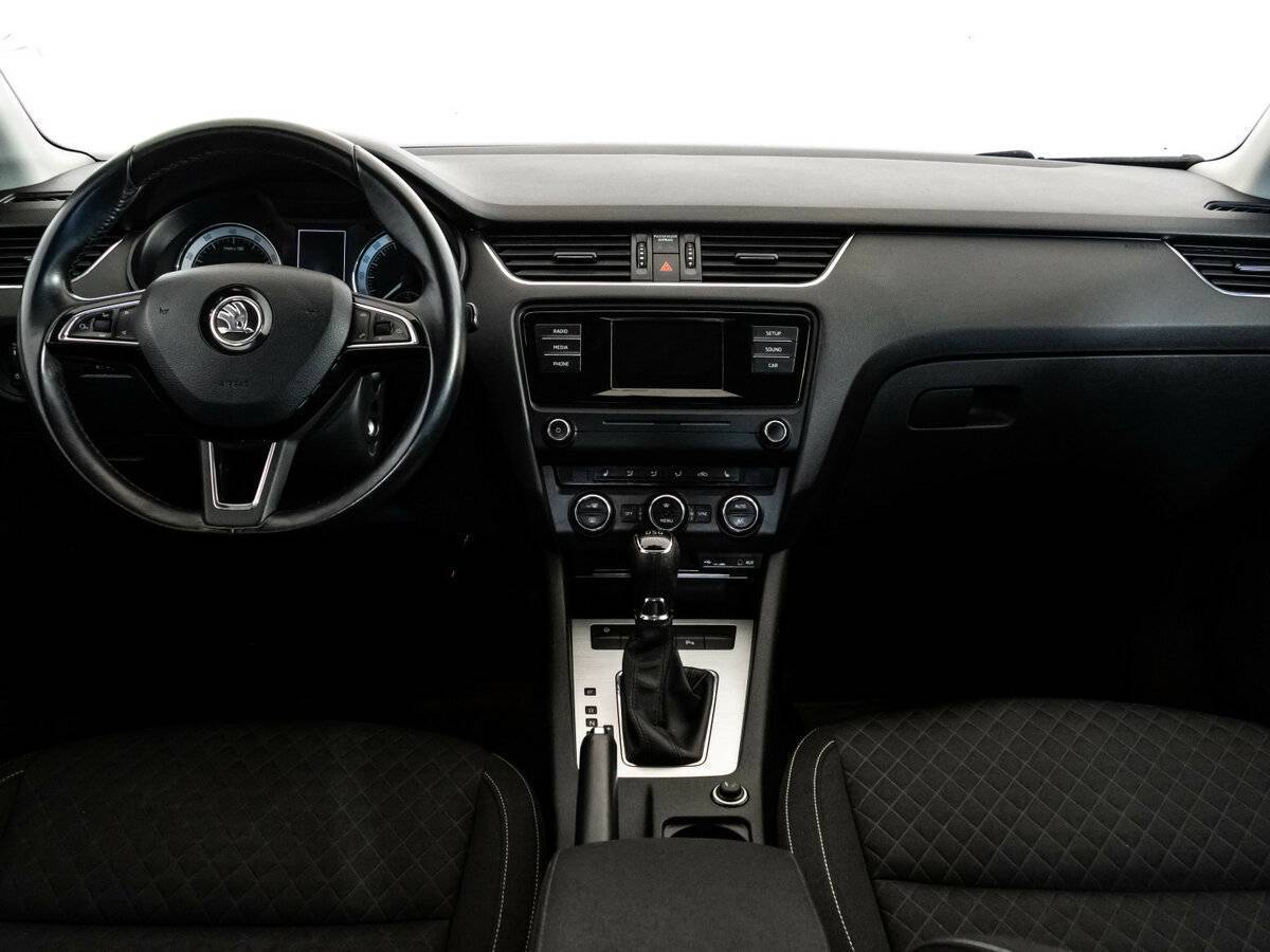 Купить Skoda Octavia с пробегом. Фото: #7