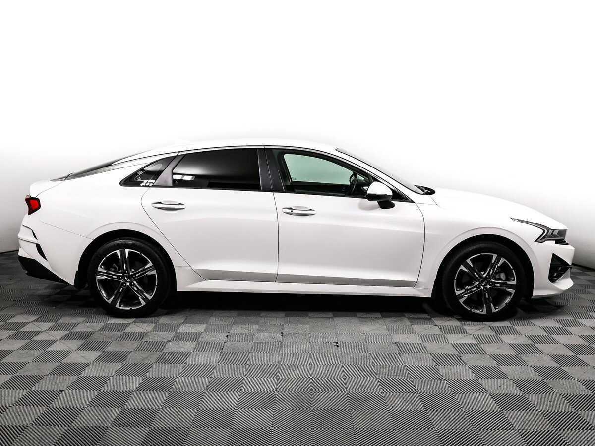 Купить Kia K5 с пробегом. Фото: #3