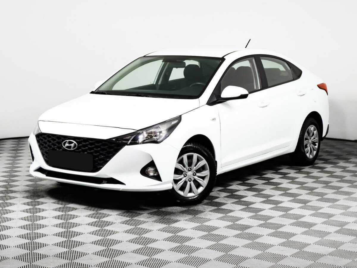 Купить Hyundai Solaris с пробегом. Фото: #0