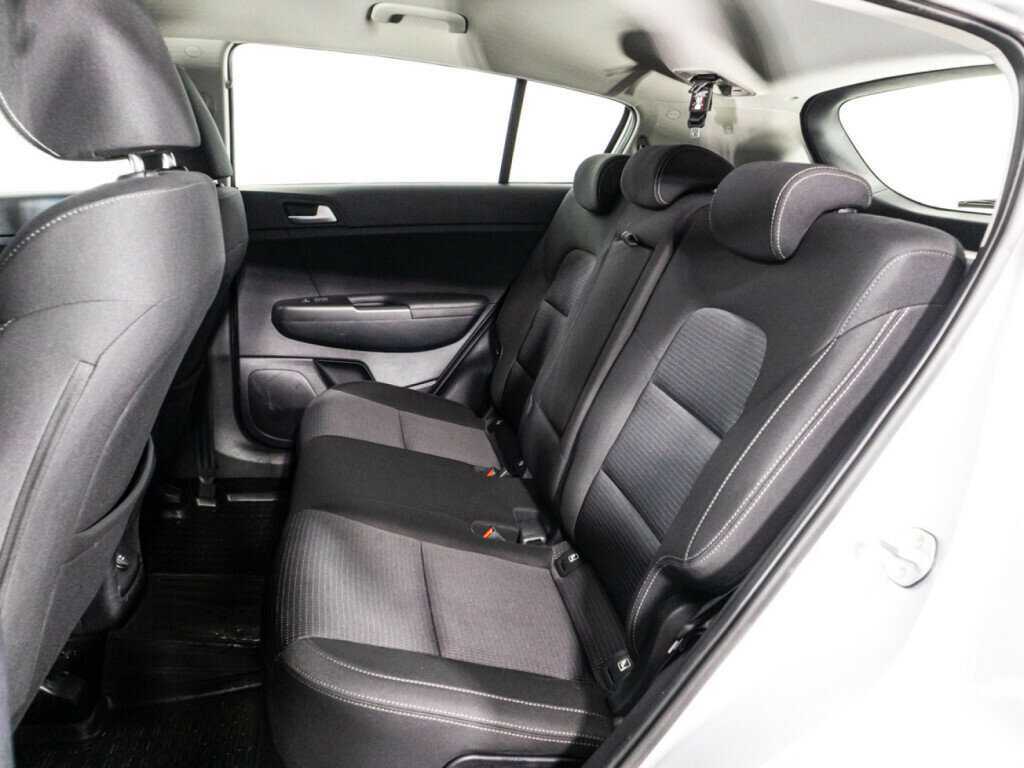 Купить Kia Sportage с пробегом. Фото: #9