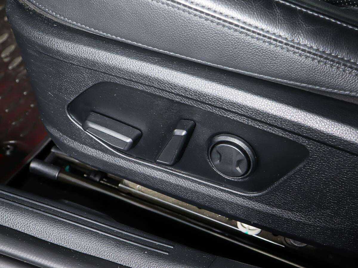 Купить Kia K5 с пробегом. Фото: #15