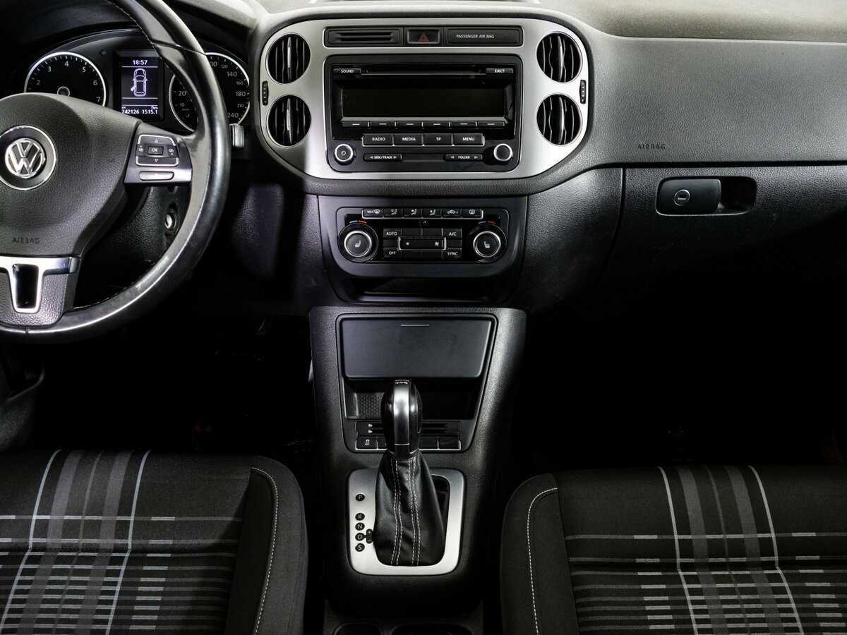 Купить Volkswagen Tiguan с пробегом. Фото: #10