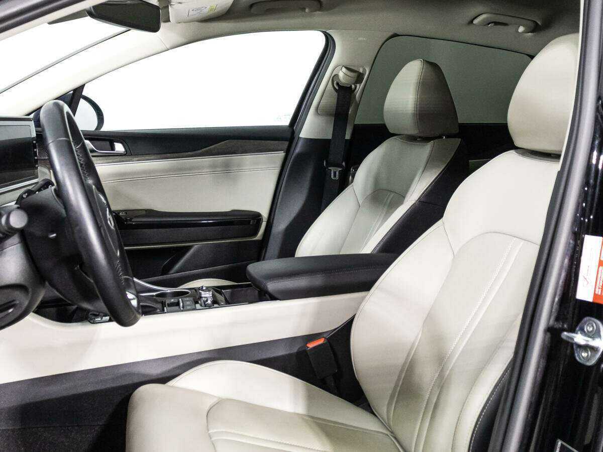 Купить Kia K5 с пробегом. Фото: #15