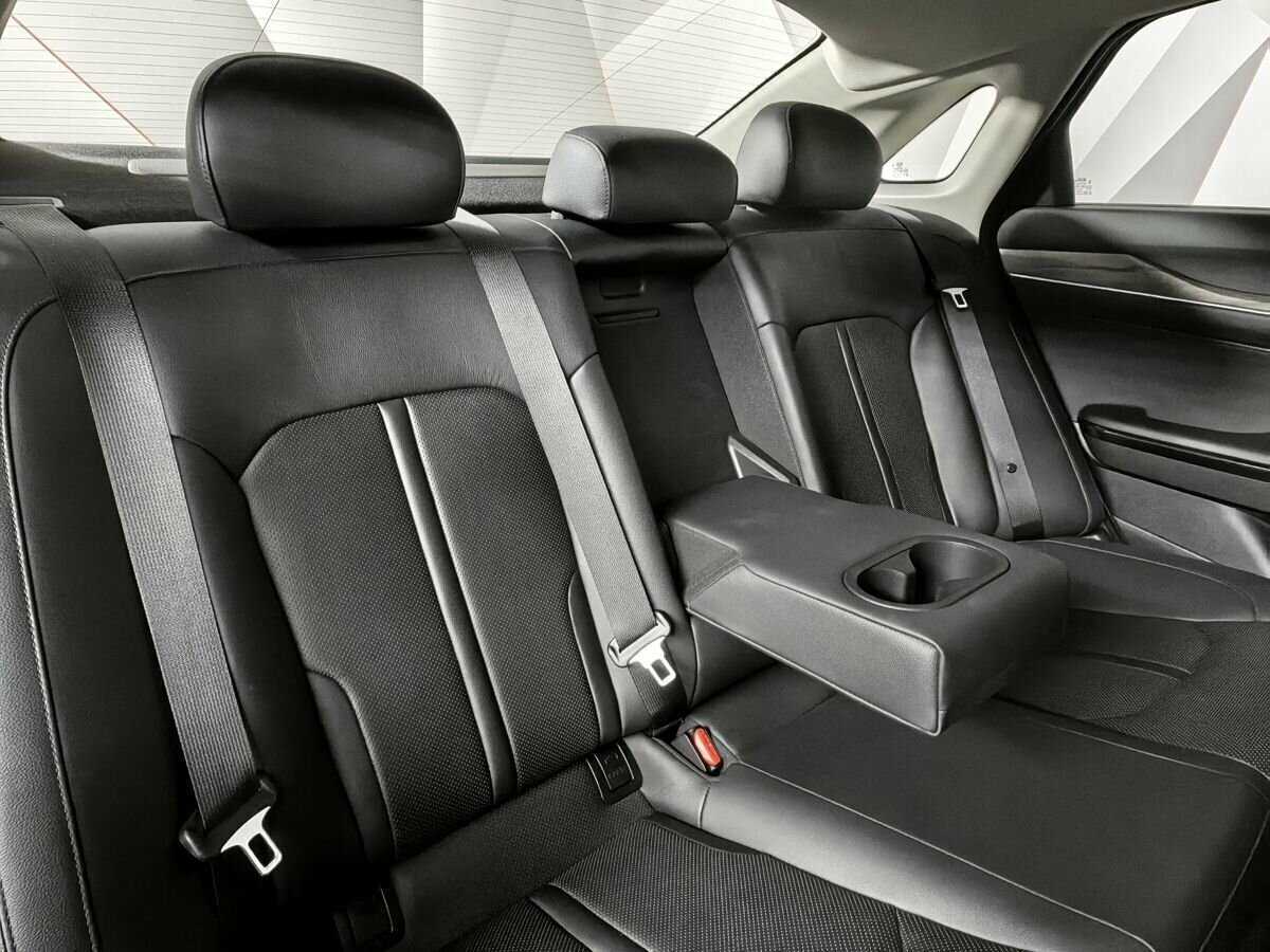 Купить Kia K5 с пробегом. Фото: #10