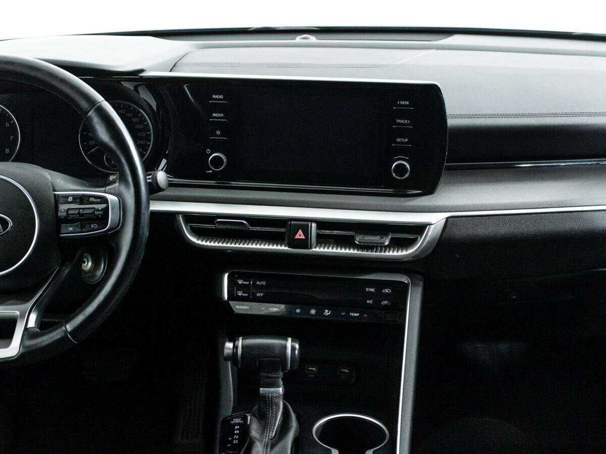 Купить Kia K5 с пробегом. Фото: #13