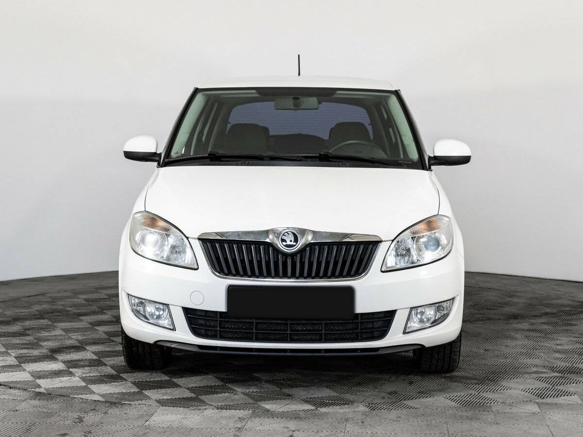 Купить Skoda Fabia с пробегом. Фото: #1