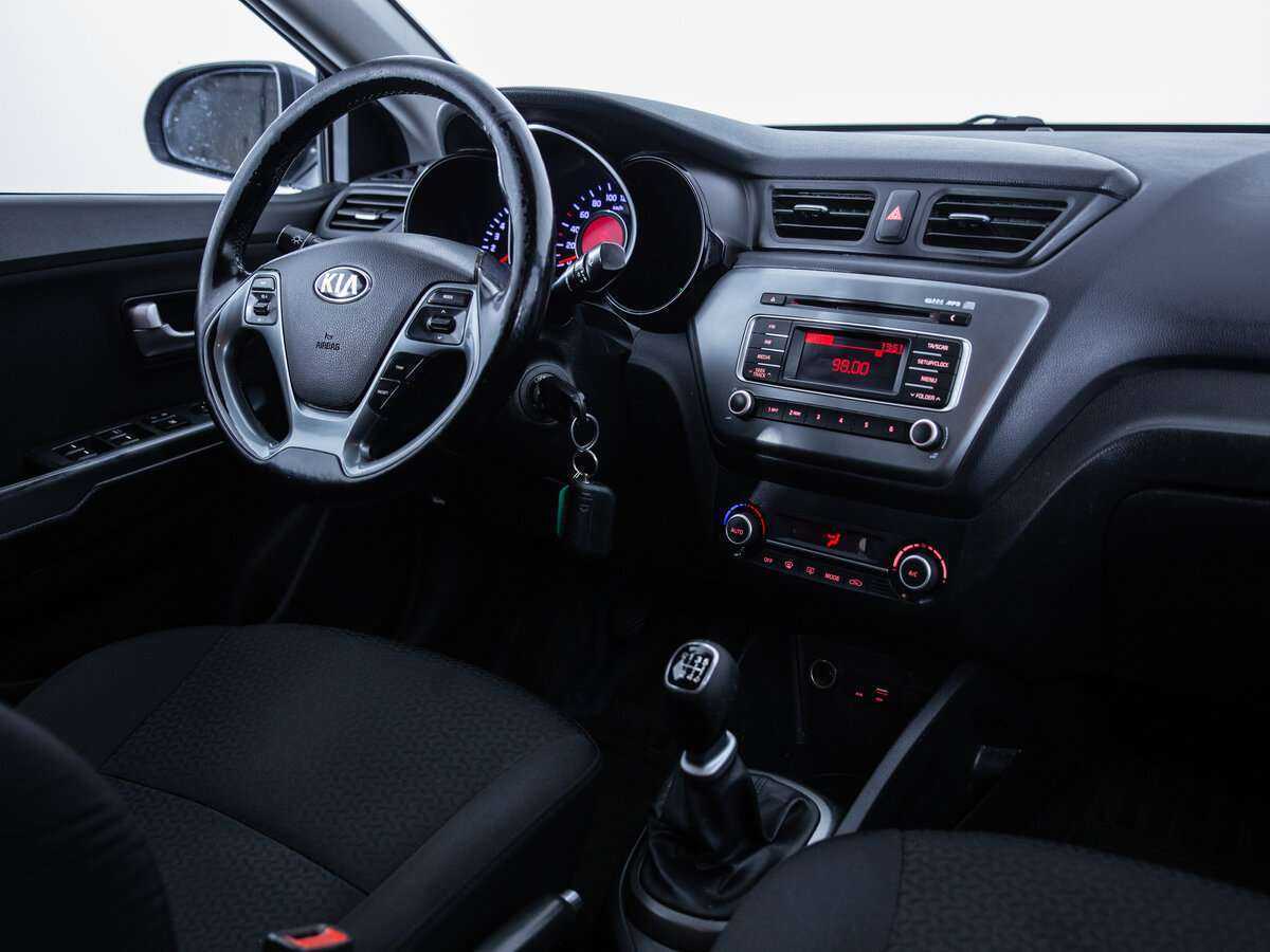 Купить Kia Rio с пробегом. Фото: #10