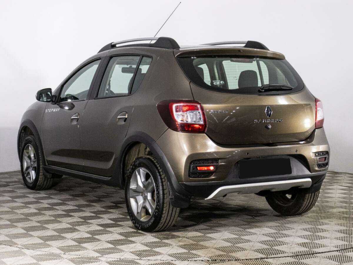 Купить Renault Sandero с пробегом. Фото: #6