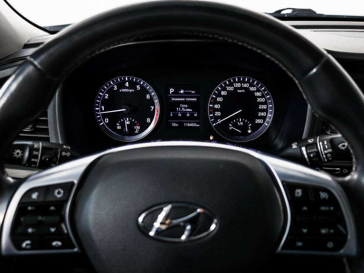 Купить Hyundai Sonata с пробегом. Фото: #17