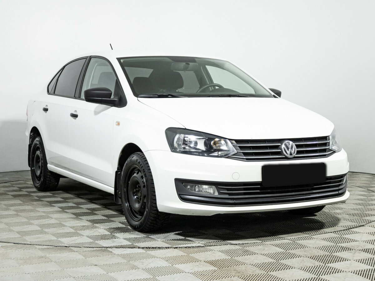 Купить Volkswagen Polo с пробегом. Фото: #2