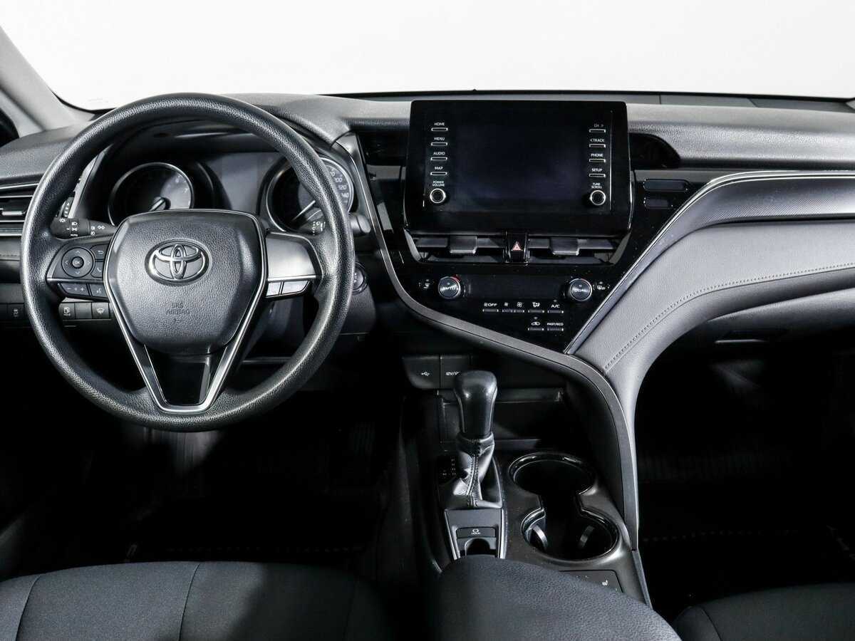 Купить Toyota Camry с пробегом. Фото: #8