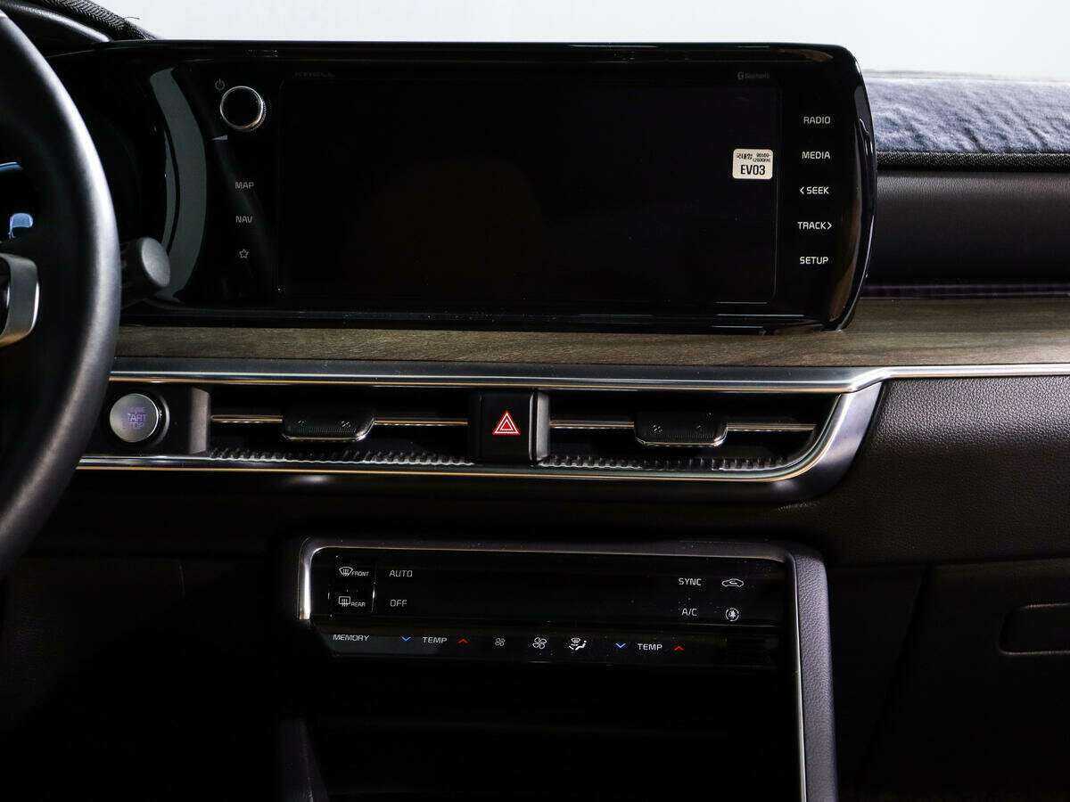 Купить Kia K5 с пробегом. Фото: #10