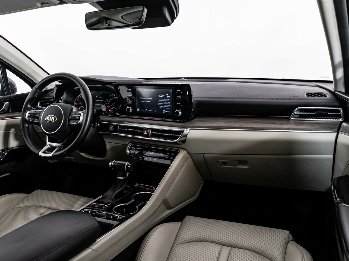 Купить Kia K5 с пробегом. Фото: #9