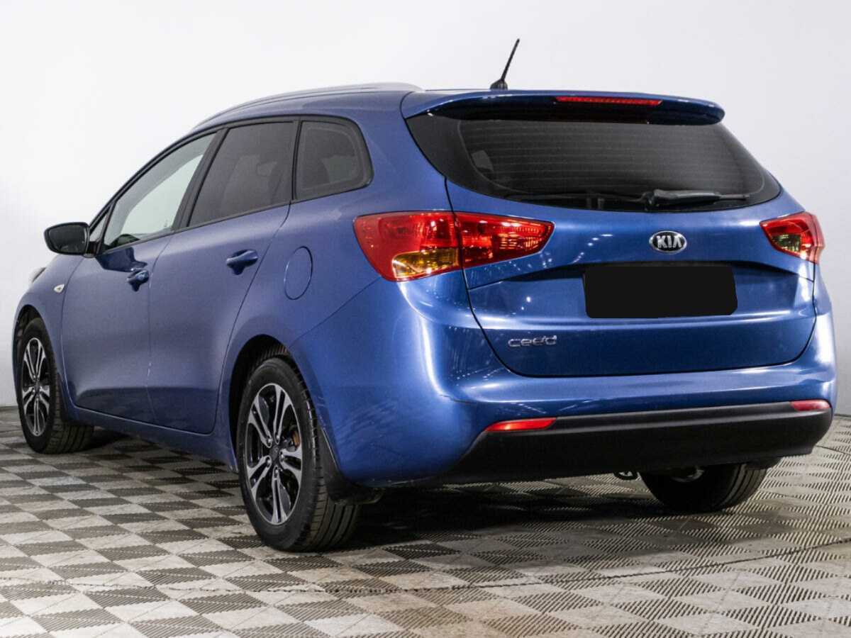 Купить Kia Ceed с пробегом. Фото: #6